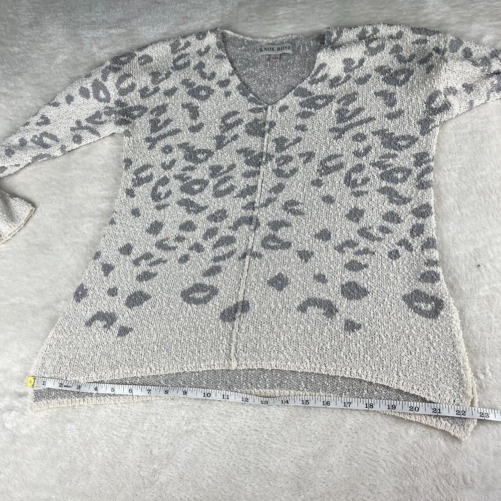 Knox Rose Leopard Print Knit Sweater Womens Size S Off White Gray V Neck Side Sp - Picture 10 of 15